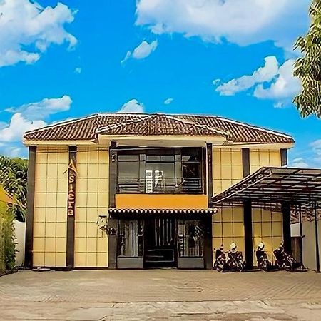 Penginapan Asiera 外南梦 外观 照片