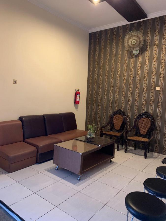 Penginapan Asiera 外南梦 外观 照片